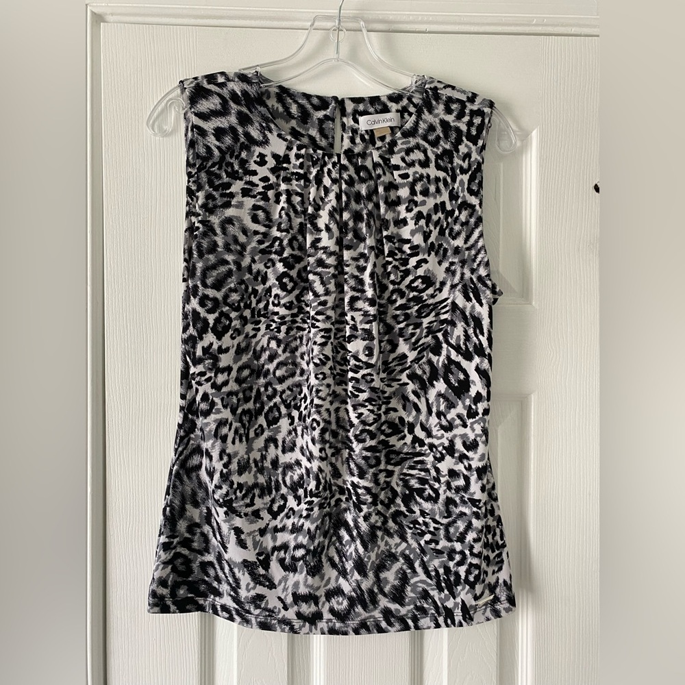 Calvin Klein Black and White Leopard Print Sleeveless Camisole